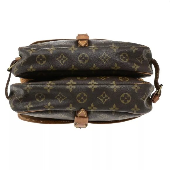 LOUIS VUITTON Logo Saumur 30 Shoulder Bag Monogram Leather Brown - Picture 6 of 16